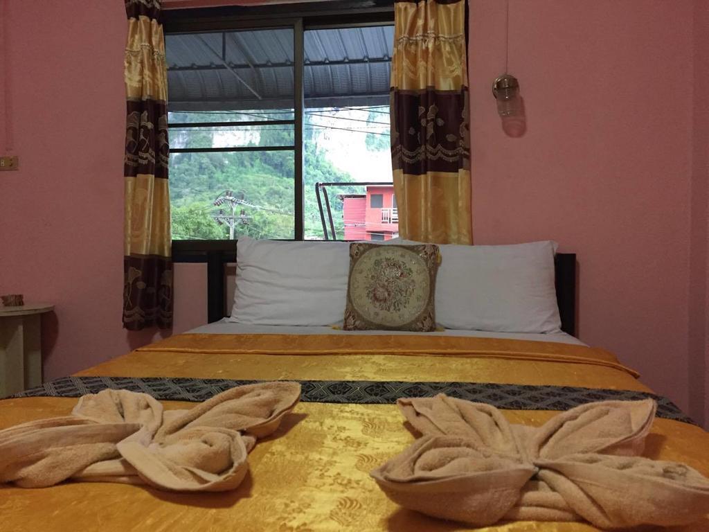 Marina Ao Nang Guesthouse Экстерьер фото