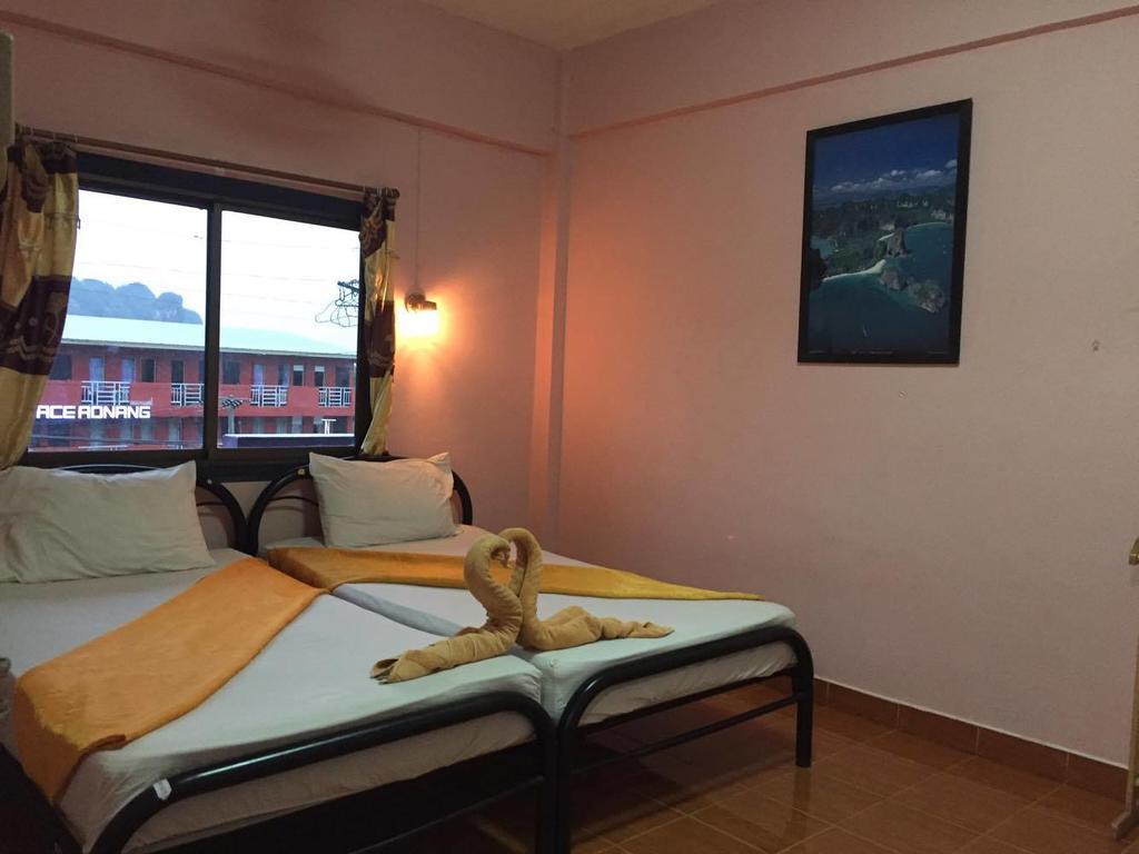 Marina Ao Nang Guesthouse Экстерьер фото