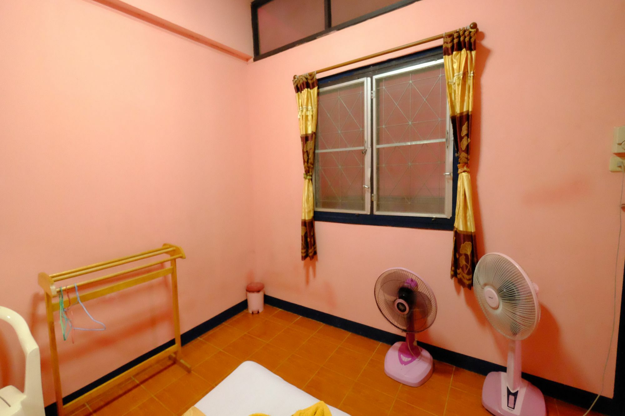Marina Ao Nang Guesthouse Экстерьер фото