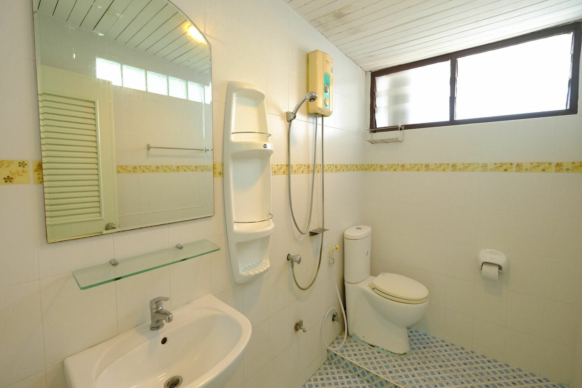 Marina Ao Nang Guesthouse Экстерьер фото